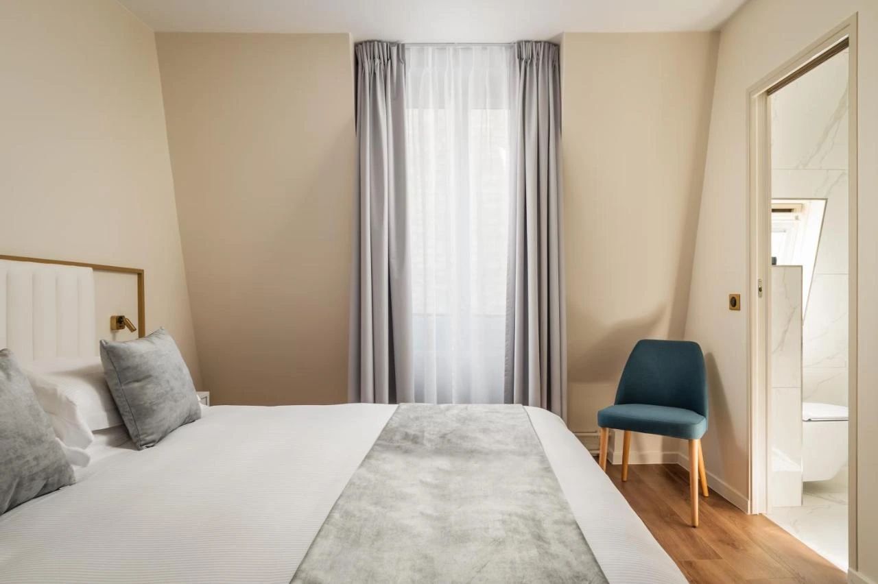 Hôtel des 2 Avenues — mobilier sur mesure HCI, photo 2
