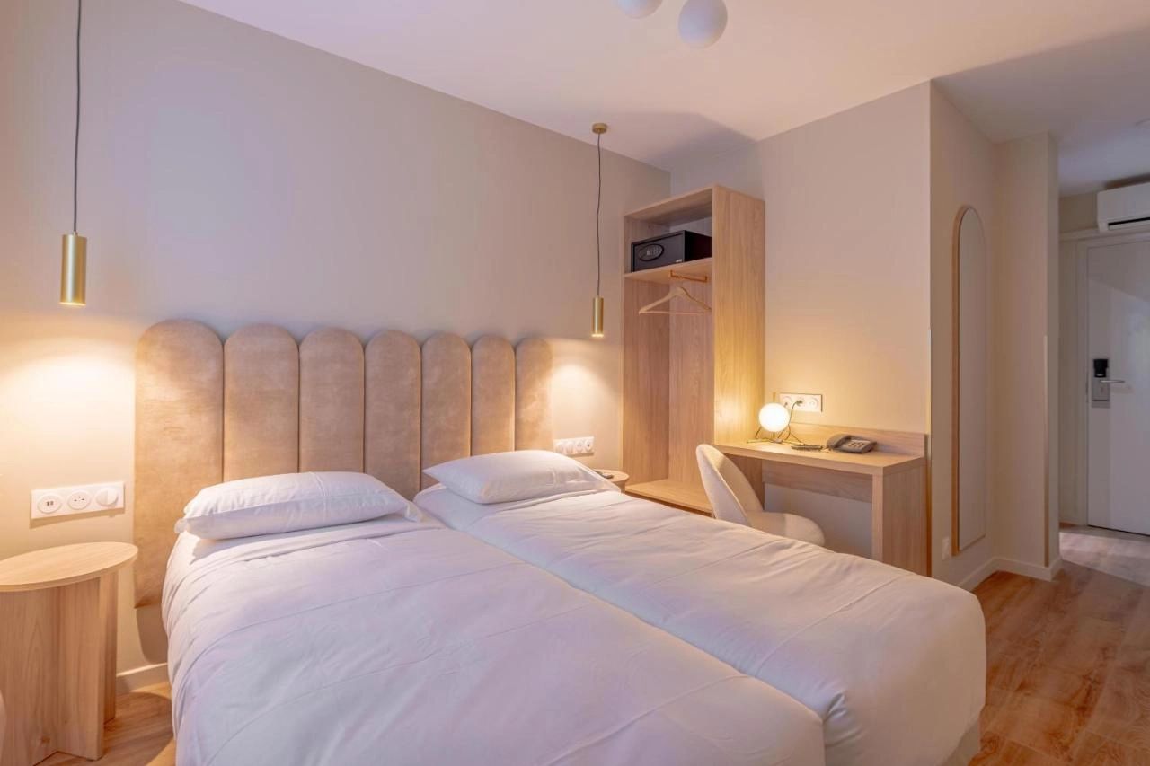 Grand Hôtel Sénia — mobilier sur mesure HCI, photo 5