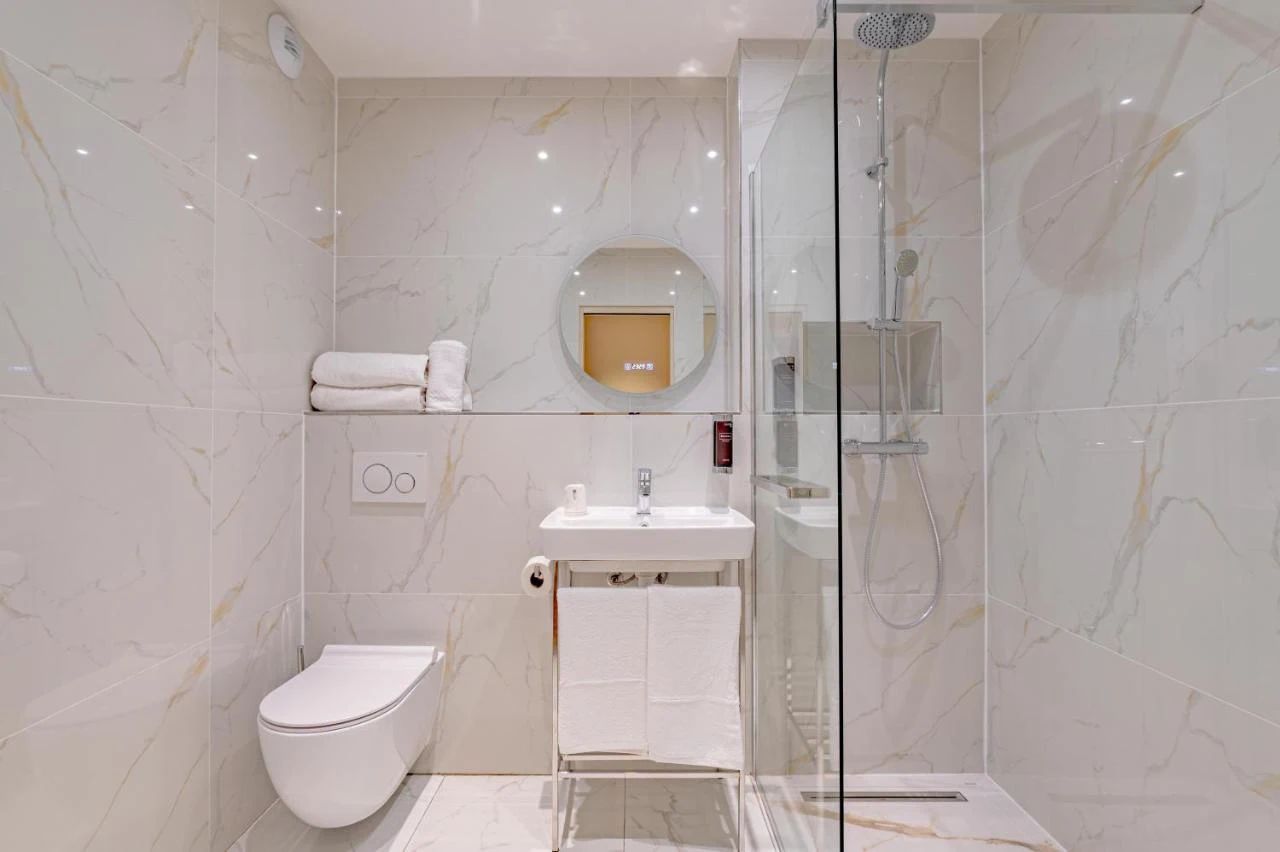 Grand Hôtel Sénia — mobilier sur mesure HCI, photo 9