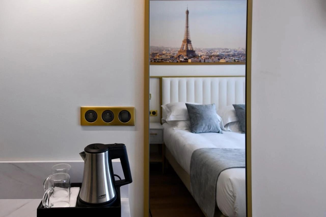 Hôtel des 2 Avenues — mobilier sur mesure HCI, photo 13